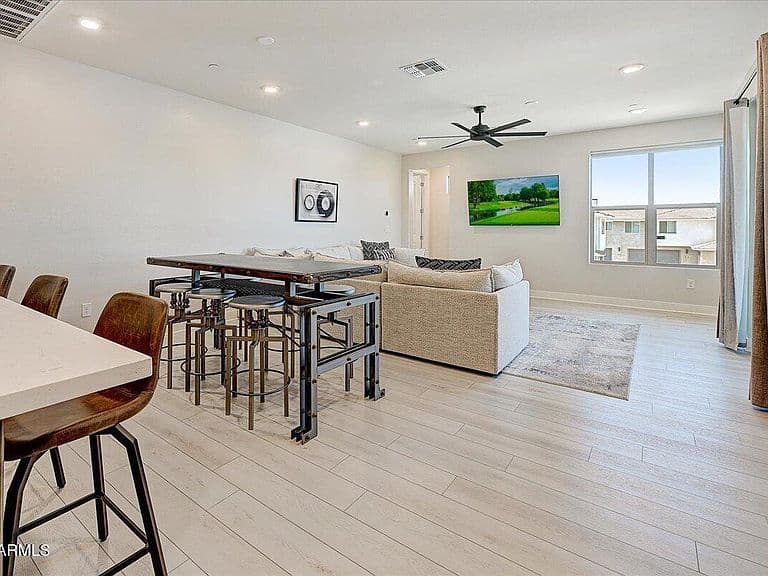 2121 W SONORAN DESERT Drive #66 photo 4