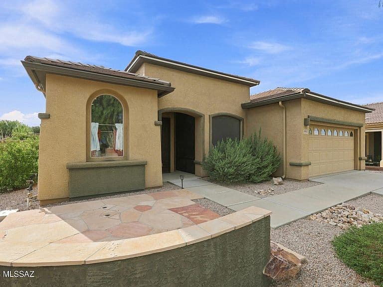 5812 S Azure Vista Way photo 2