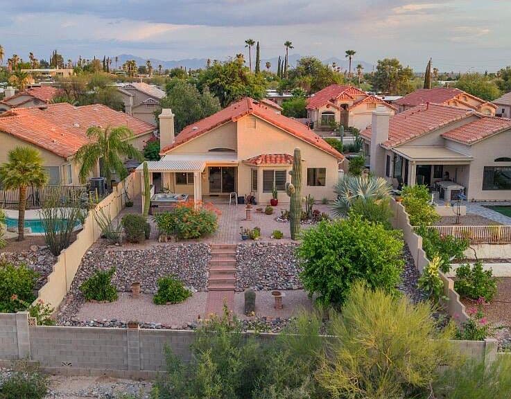 9535 E Briana Ln photo 2