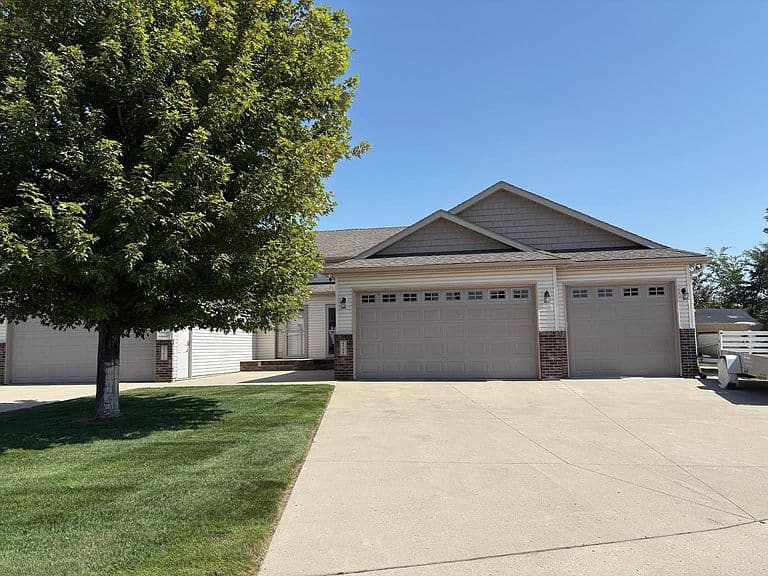 4788 Clock Tower Ln S photo 1