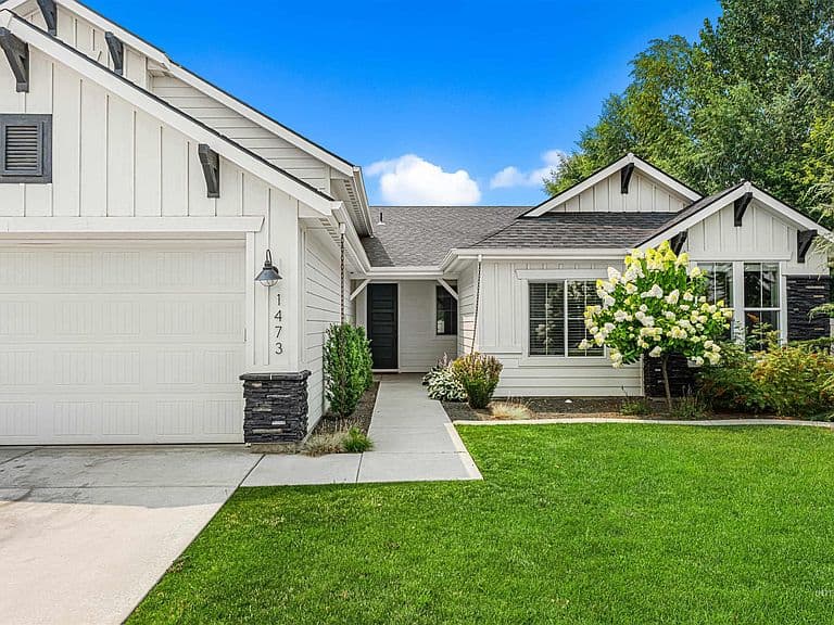 1473 W Olds River Dr photo 2