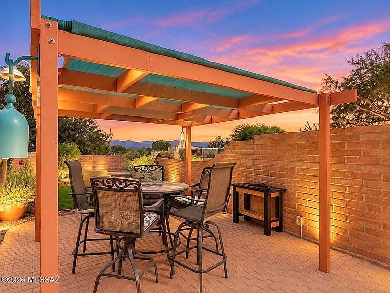901 W Paseo Del Cilantro photo 2