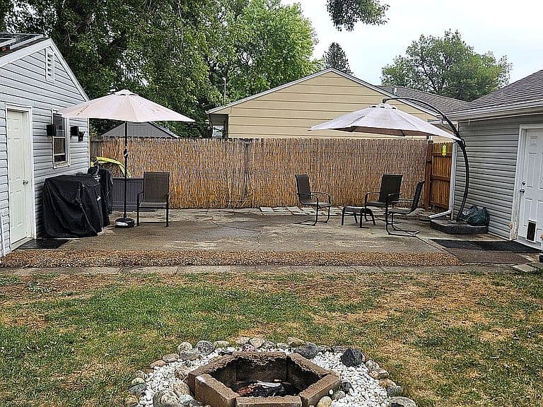 2303 Avenue B photo 4