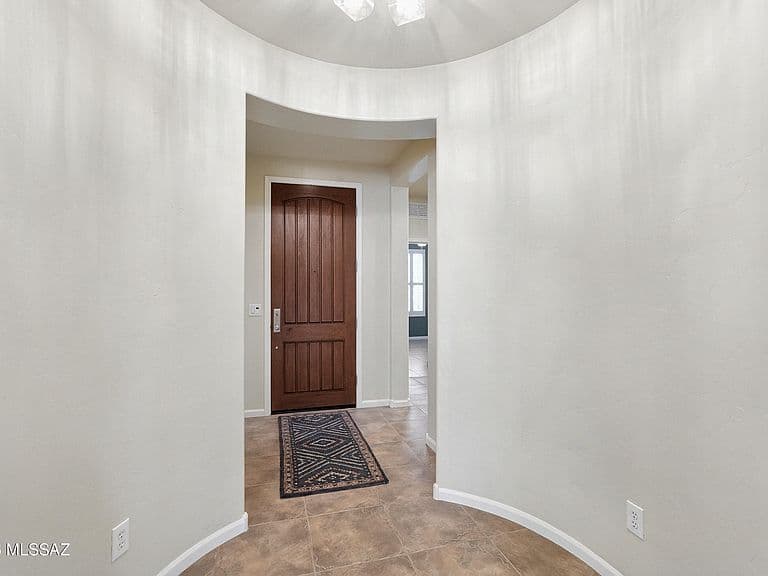 2292 E Skywalker Way photo 4