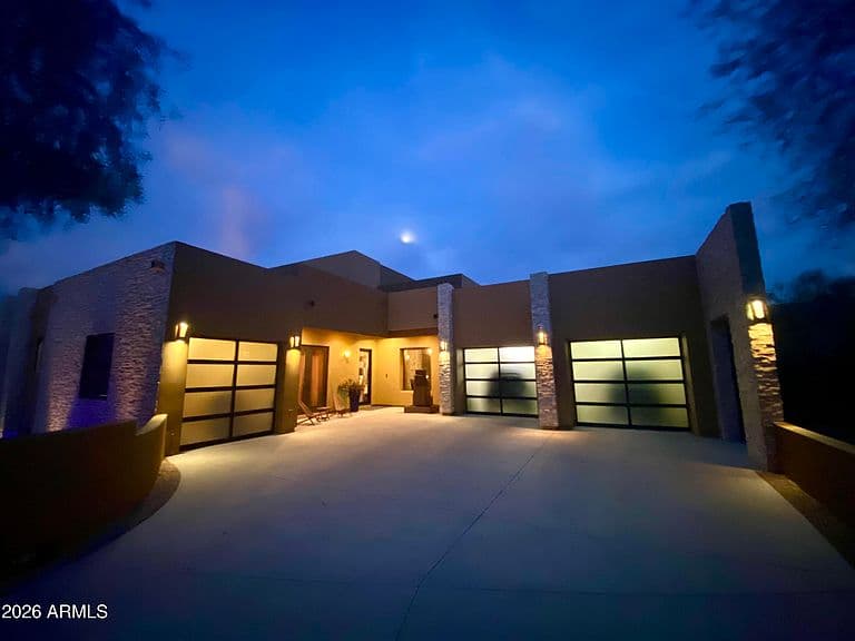 13435 N ROCKVIEW Court photo 2