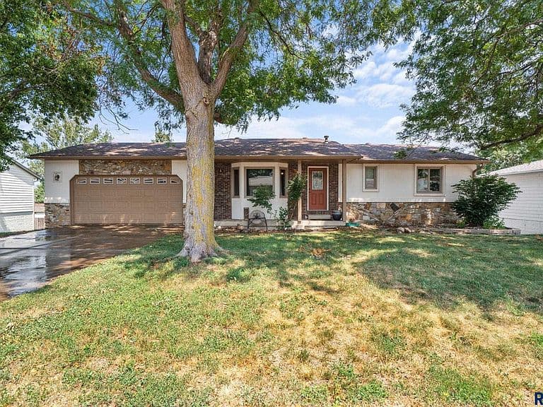5800 W Coughran Ct photo 2