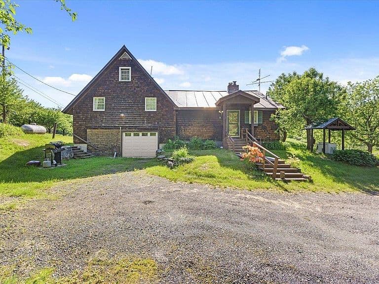 840 Sugar Hill Road photo 4