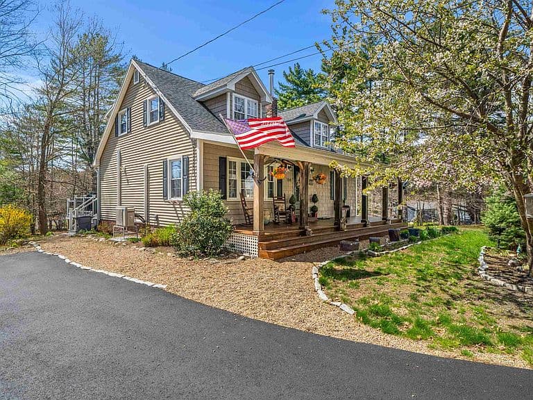 104 Joppa Road photo 1