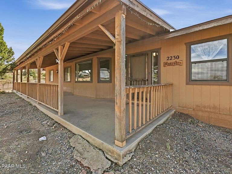 2230 N Smoki Trl photo 5
