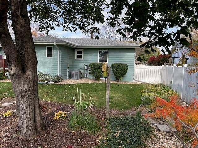 709 E 12th Ave photo 2
