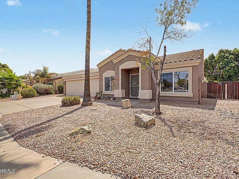 10505 E EMERALD Circle photo 3