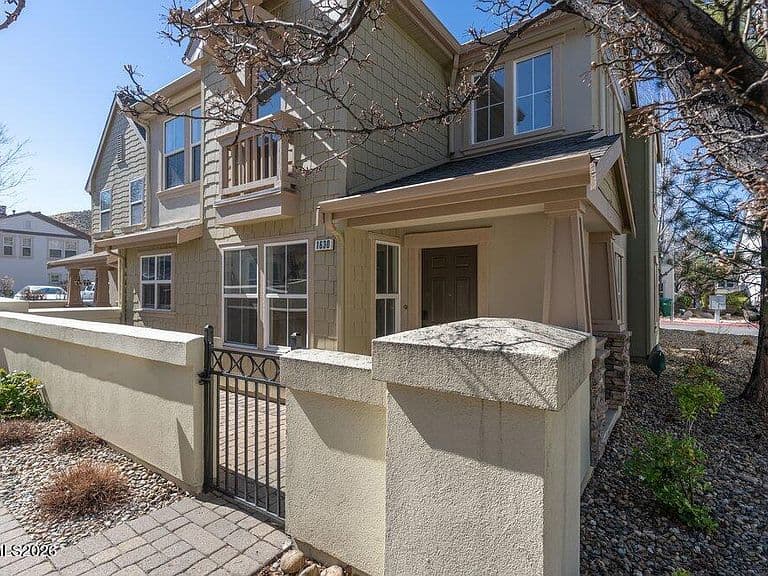 1630 Spring Hill Dr photo 1