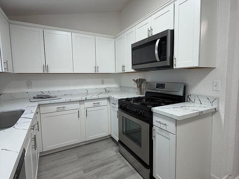 360 W PINAL Street photo 2
