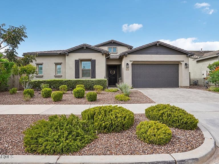 9710 E RIPPLE Drive photo 1