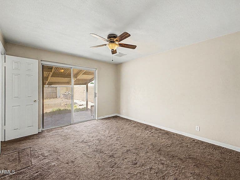 432 N ASH Street photo 3