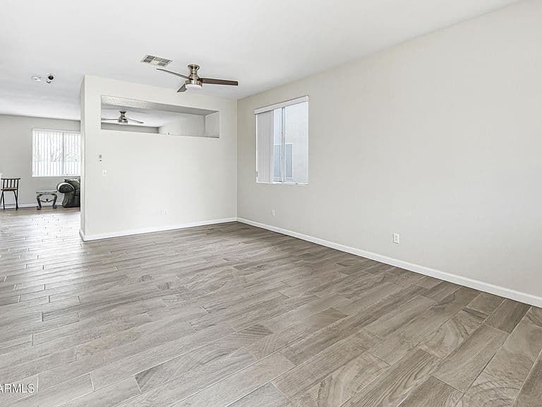 2021 N 103RD Drive photo 5