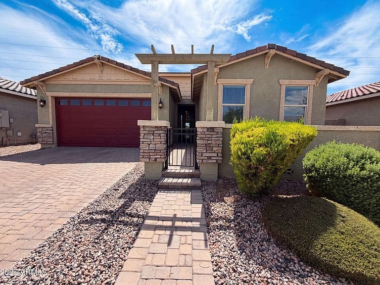 19914 N LAUREN Road photo 1