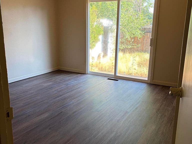 112 Rawhide Way photo 5