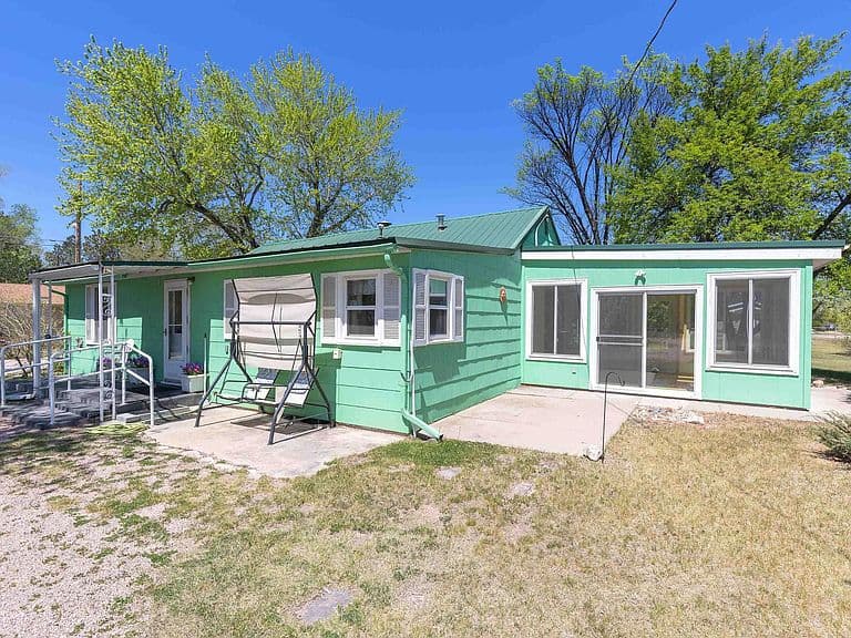 3845 Twilight Dr photo 3