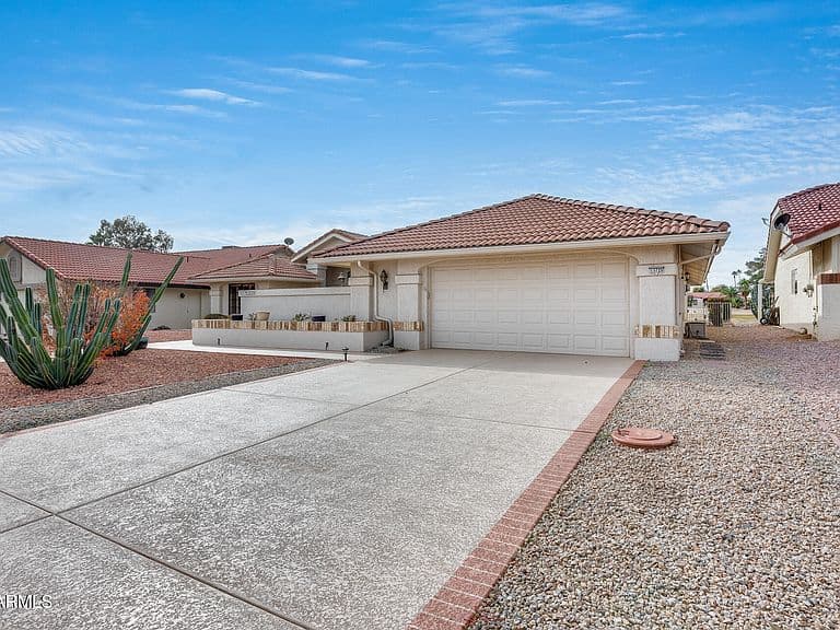 13725 W ALEPPO Drive photo 4