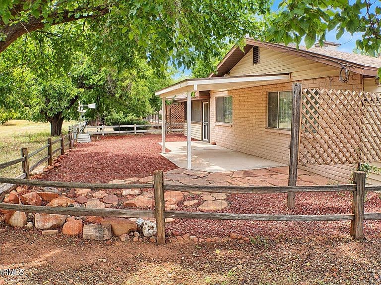 3555 E RIMROCK Drive photo 3