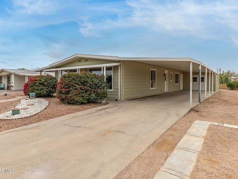 8244 E Desert Trl photo 4