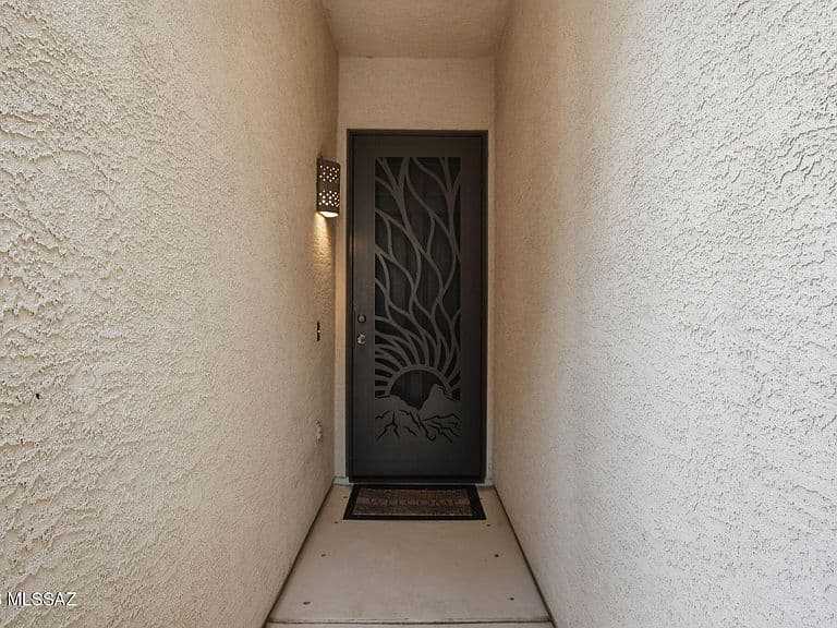 998 W Waxleaf Pl photo 2