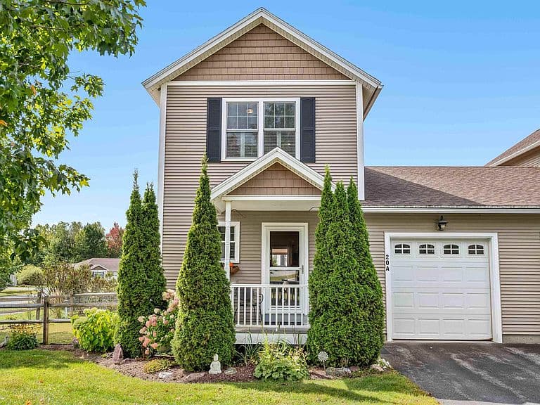 20A Pope Meadow Drive photo 1