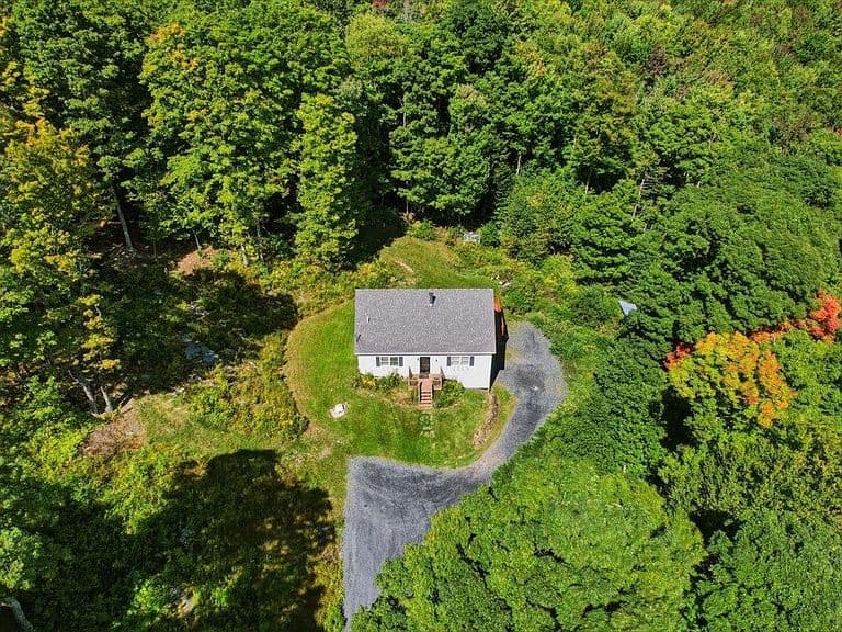 449 Woods Road photo 1