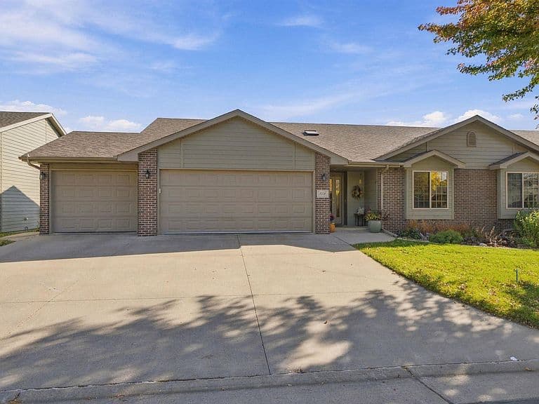 5224 E Pop Fly Pl photo 1