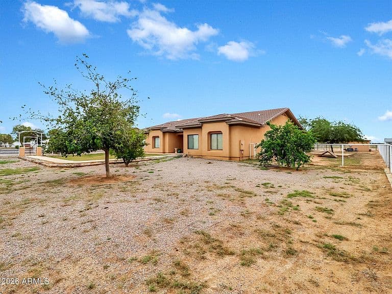 1251 E STETSON Lane photo 5