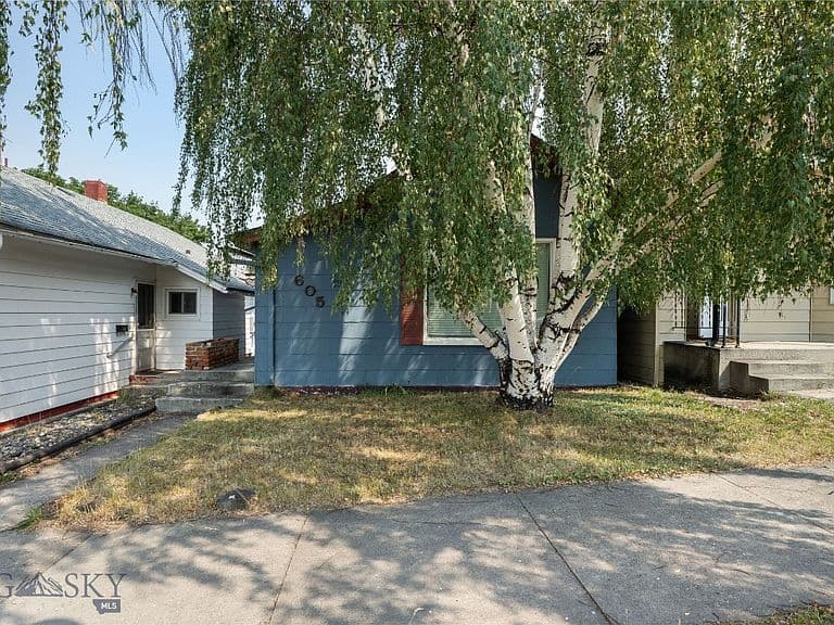 605 Walnut St photo 2