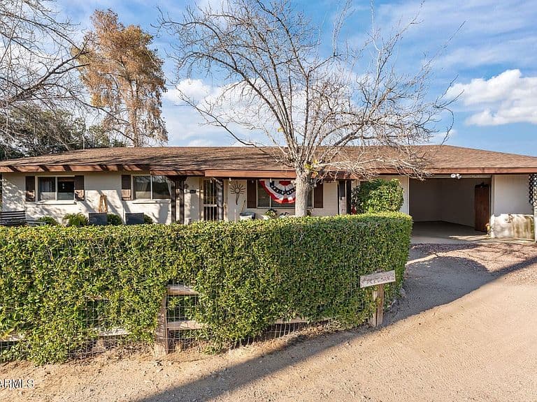 780 Javelina Dr photo 1