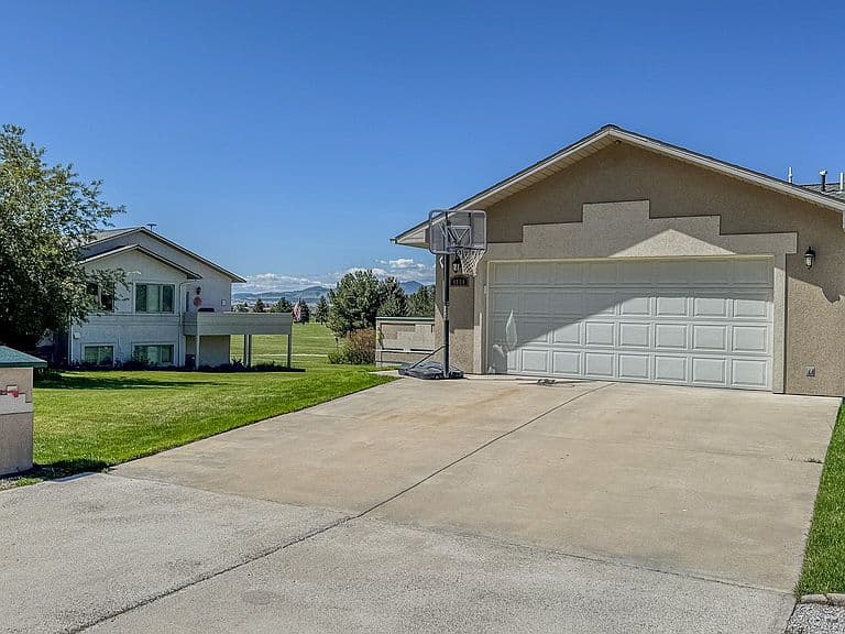 4134 Fox Ridge Dr photo 5