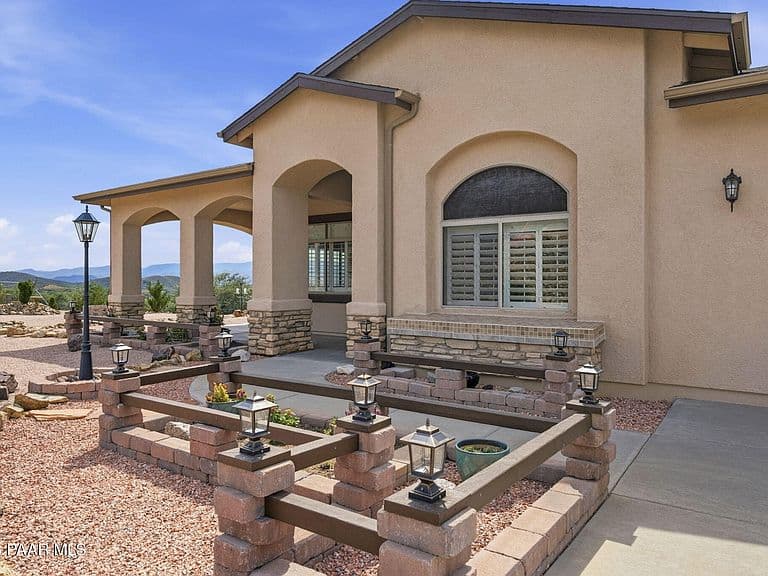 15565 E Devon Mont Ln photo 3