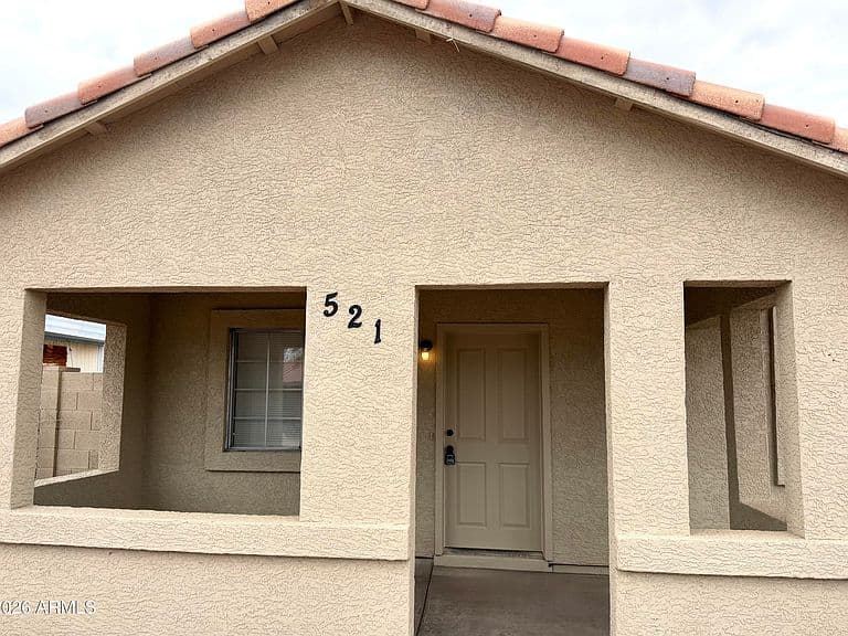 521 W OCOTILLO Street photo 3