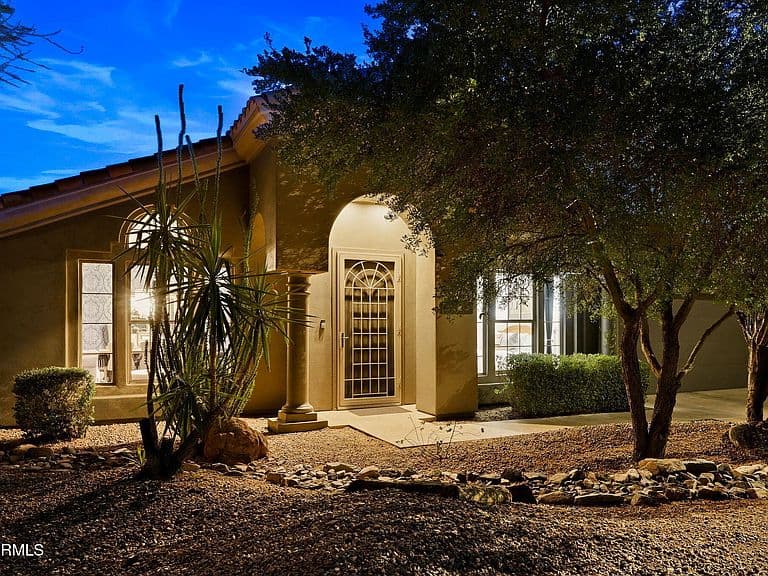 10335 E VERBENA Lane photo 4