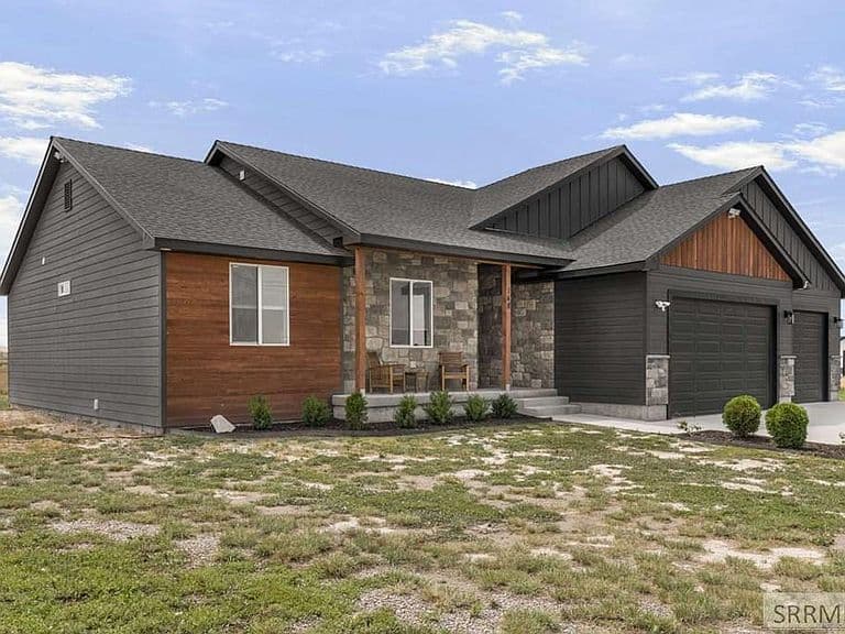 148 Pheasant Run Cir photo 2