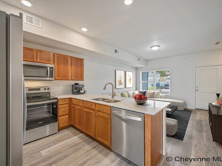 1707 Kade Ct photo 3