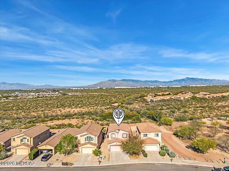 7689 E Fair Meadows Loop photo 4