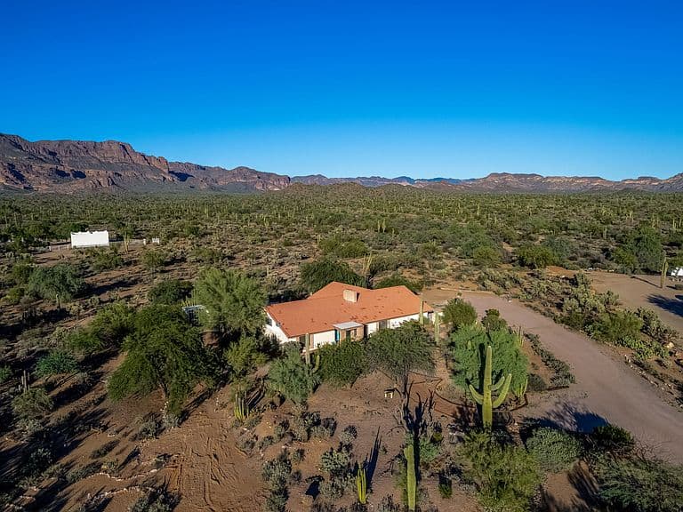 11086 E Hummingbird Ln photo 1