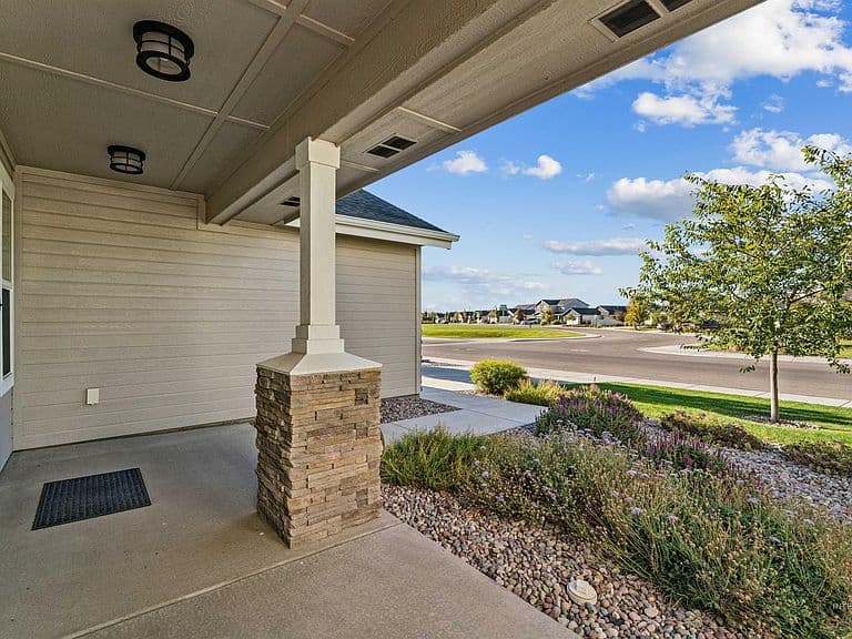 10288 Longtail Dr photo 5