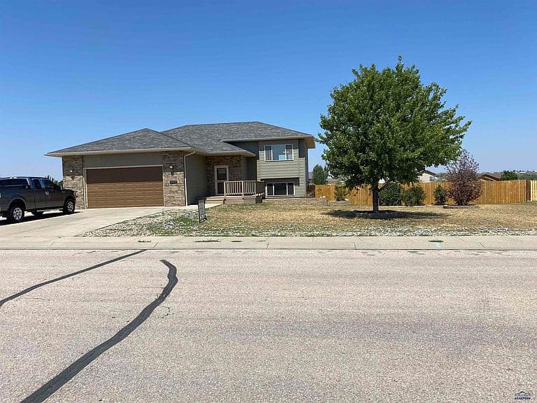 14826 Creekside Dr photo 1
