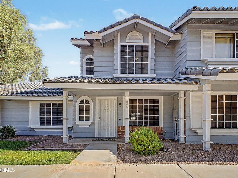 860 N MCQUEEN Road #1046 photo 1