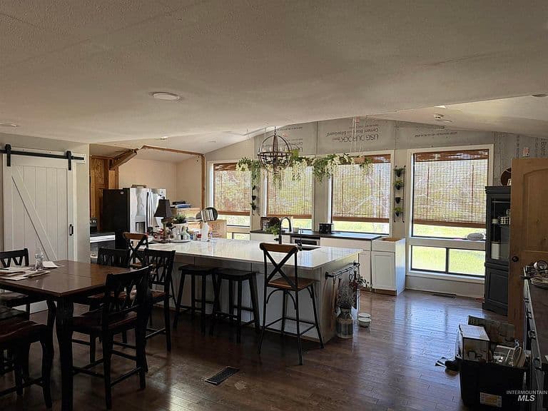 3805 N 2538 E photo 5