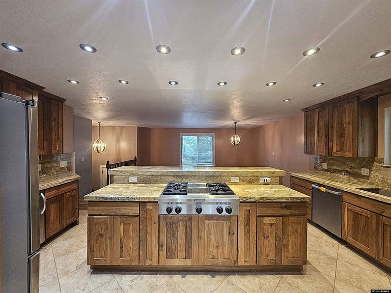 437 Twin Ridge Ave photo 5