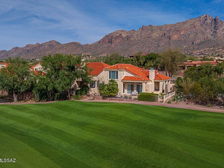 3956 E Calle Cayo photo 2