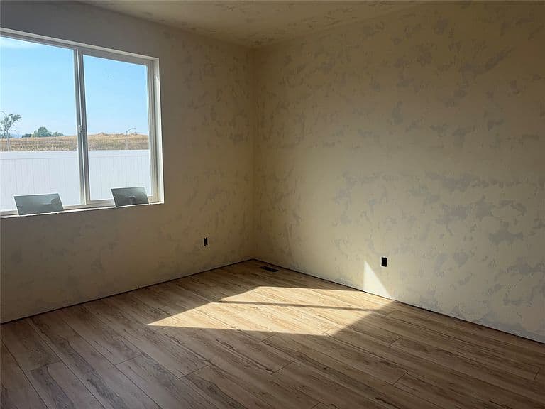 228 Northridge Way photo 3