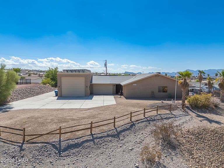 2404 Barranca Dr photo 4