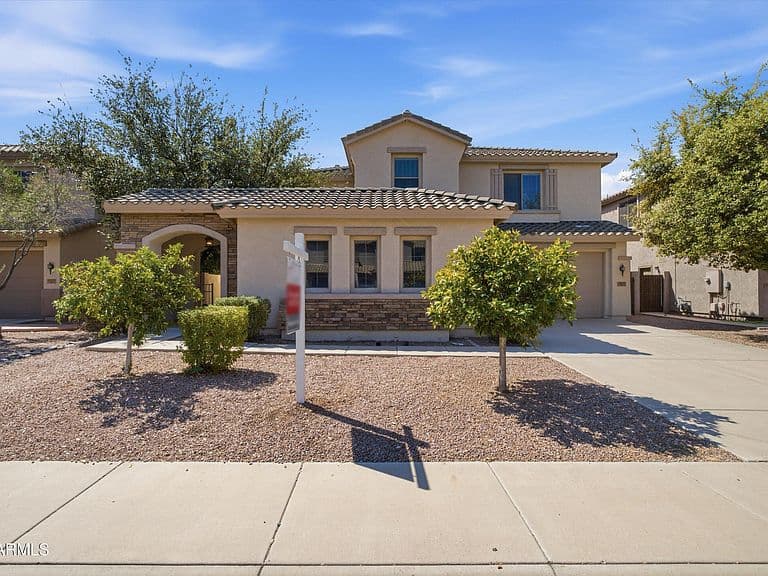 3097 E RAVEN Court photo 1